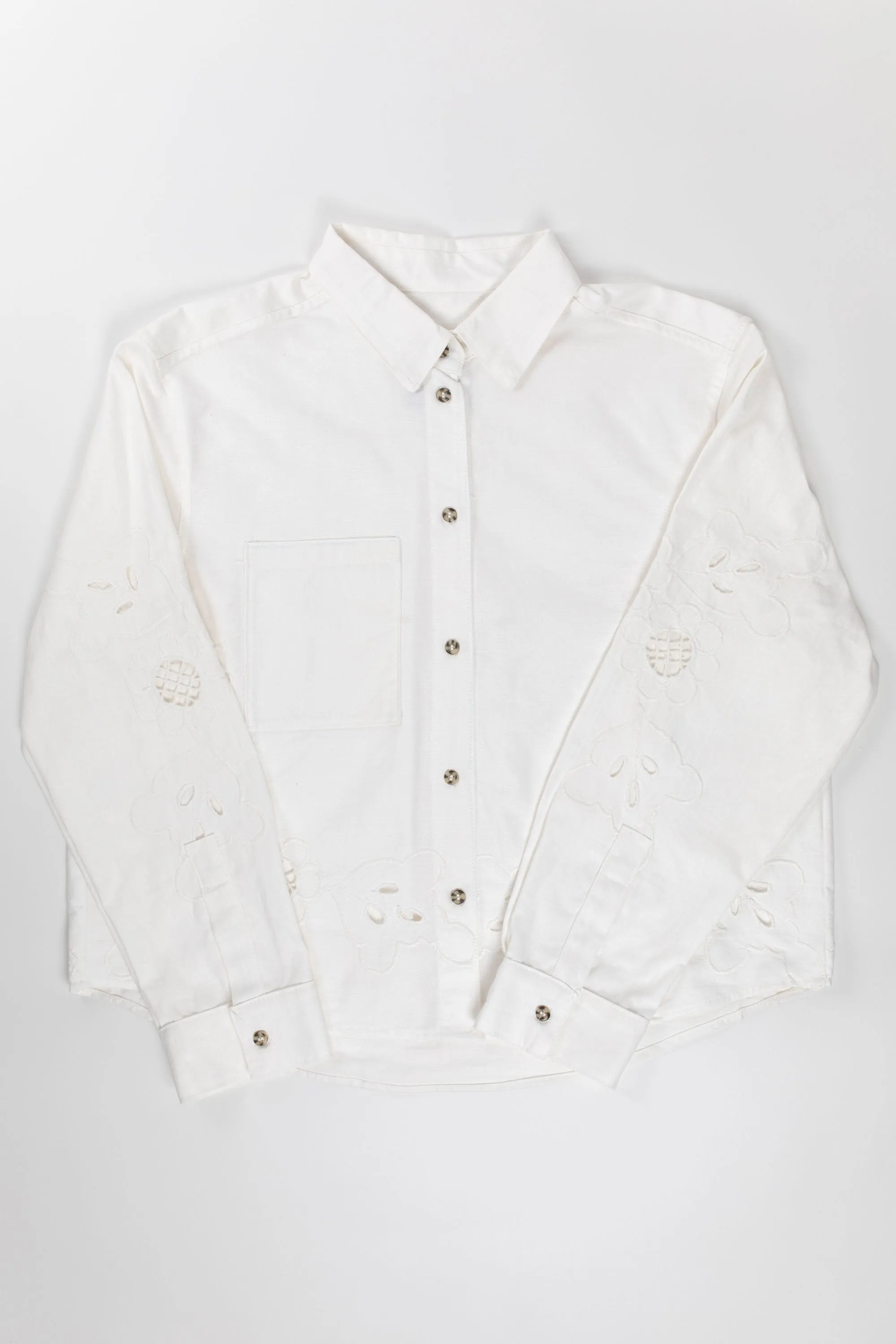 White Cutwork Oxford (Large)